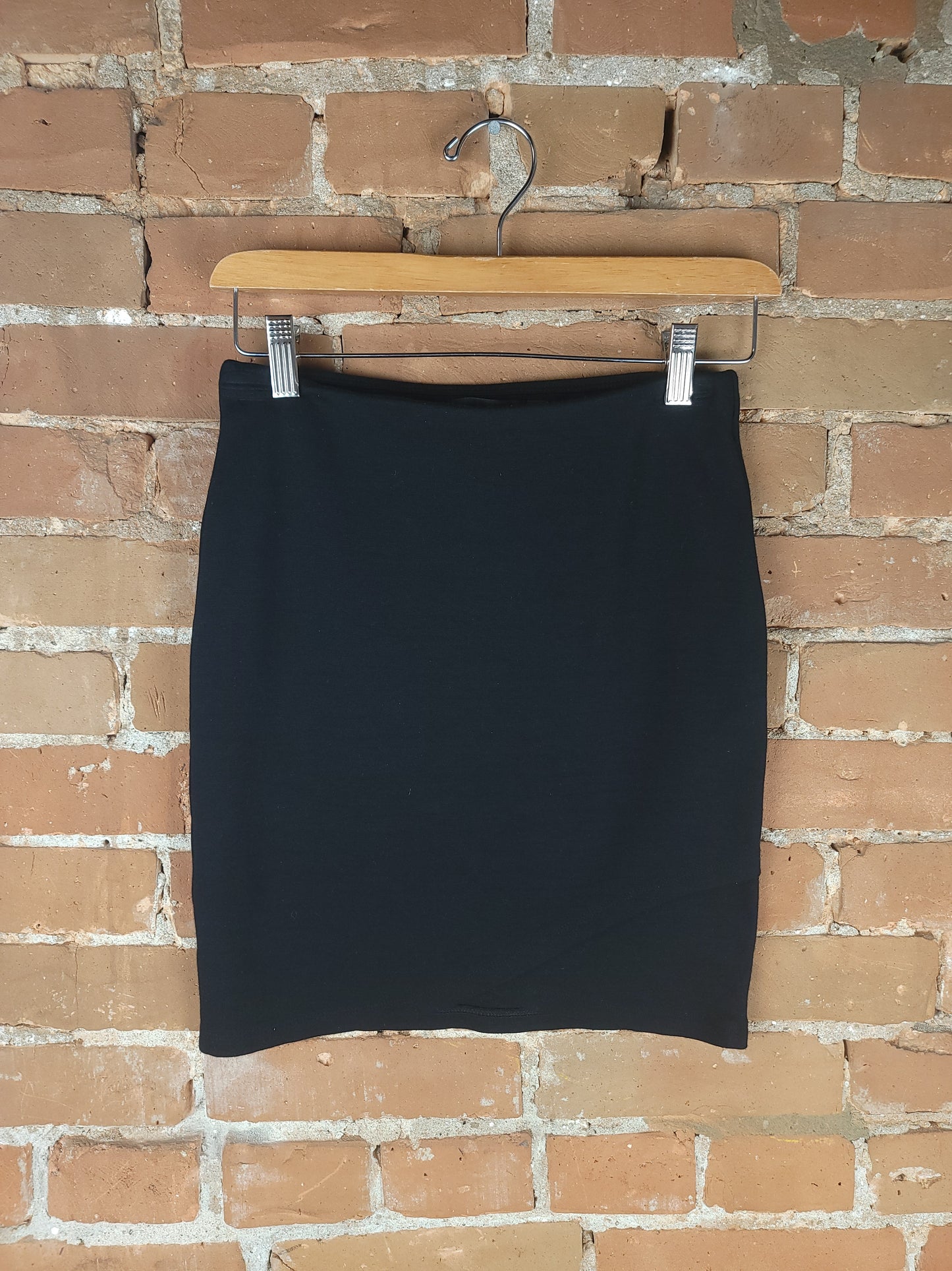 Aritzia Talula Black Mini Skirt