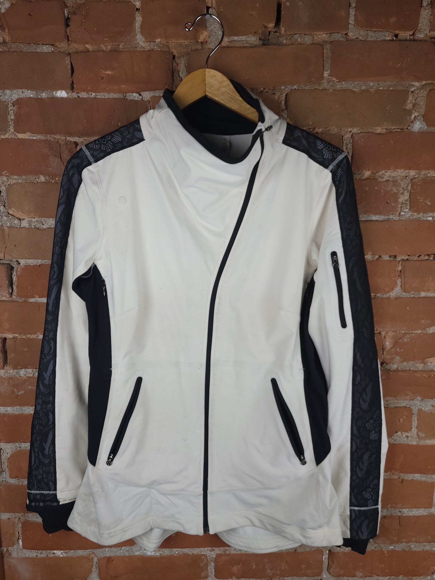 Lululemon Cream Jack w/ Lace Detailing
