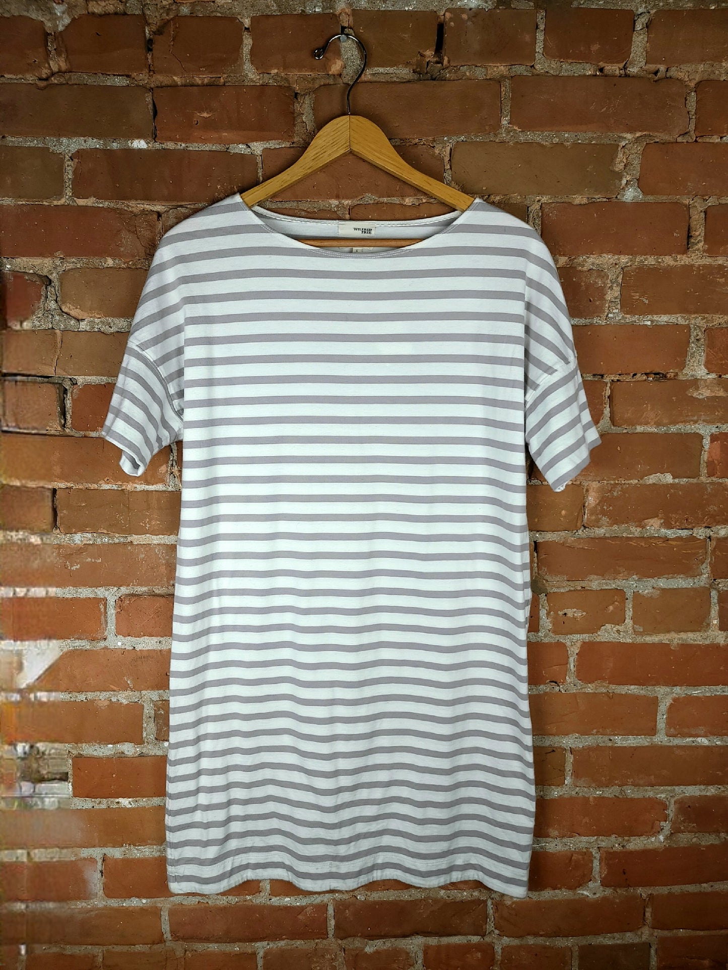 Aritzia Wilfred 100% Cotton Striped Dress