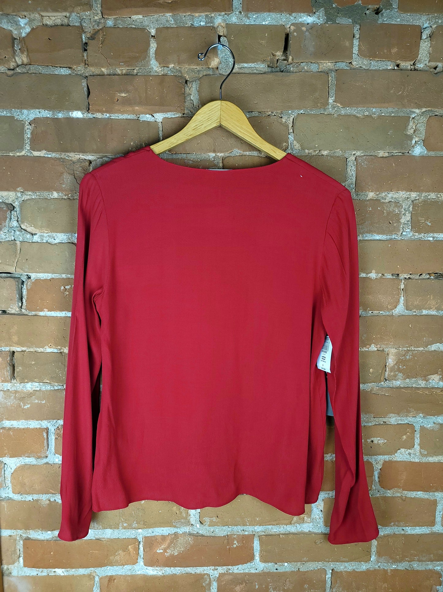 Aritzia Wilfred Red Deep V-Neck Lace-Up Top