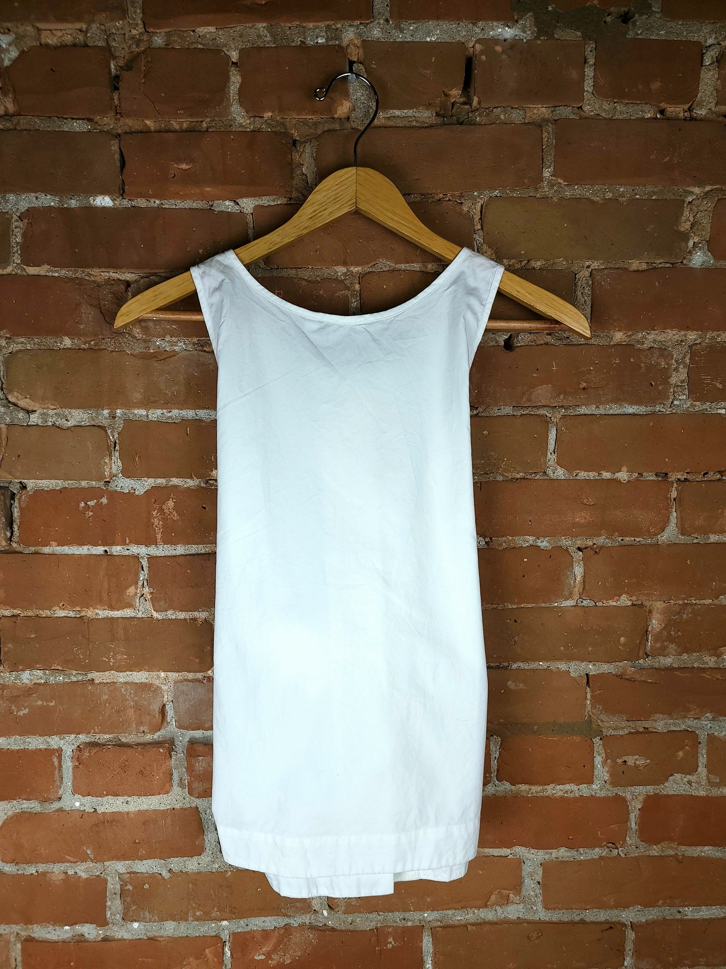 Aritzia Wilfred White Butt-Up Tie Cotton Tank