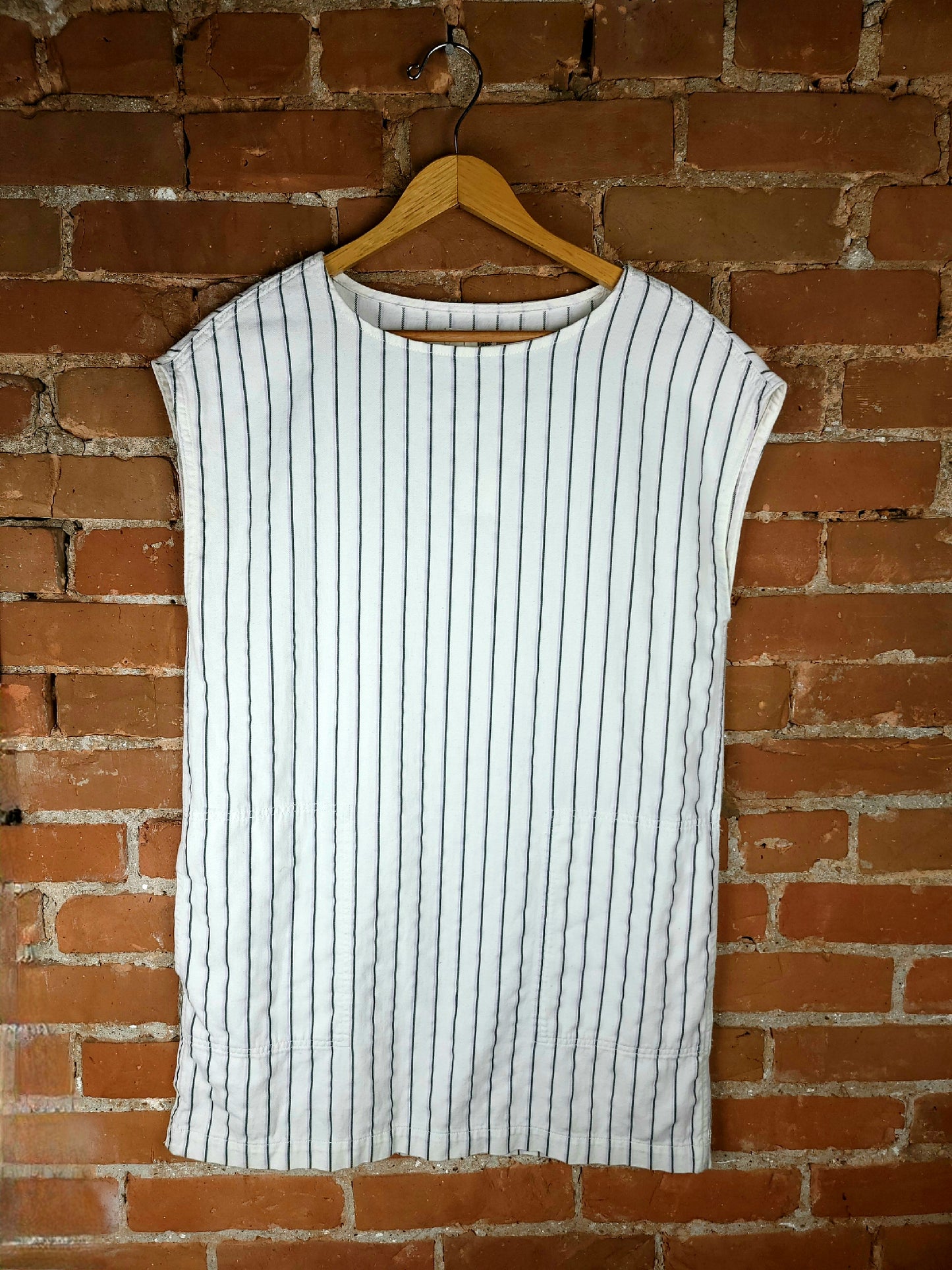 Aritzia Wilfred Straight-Cut Striped Dress
