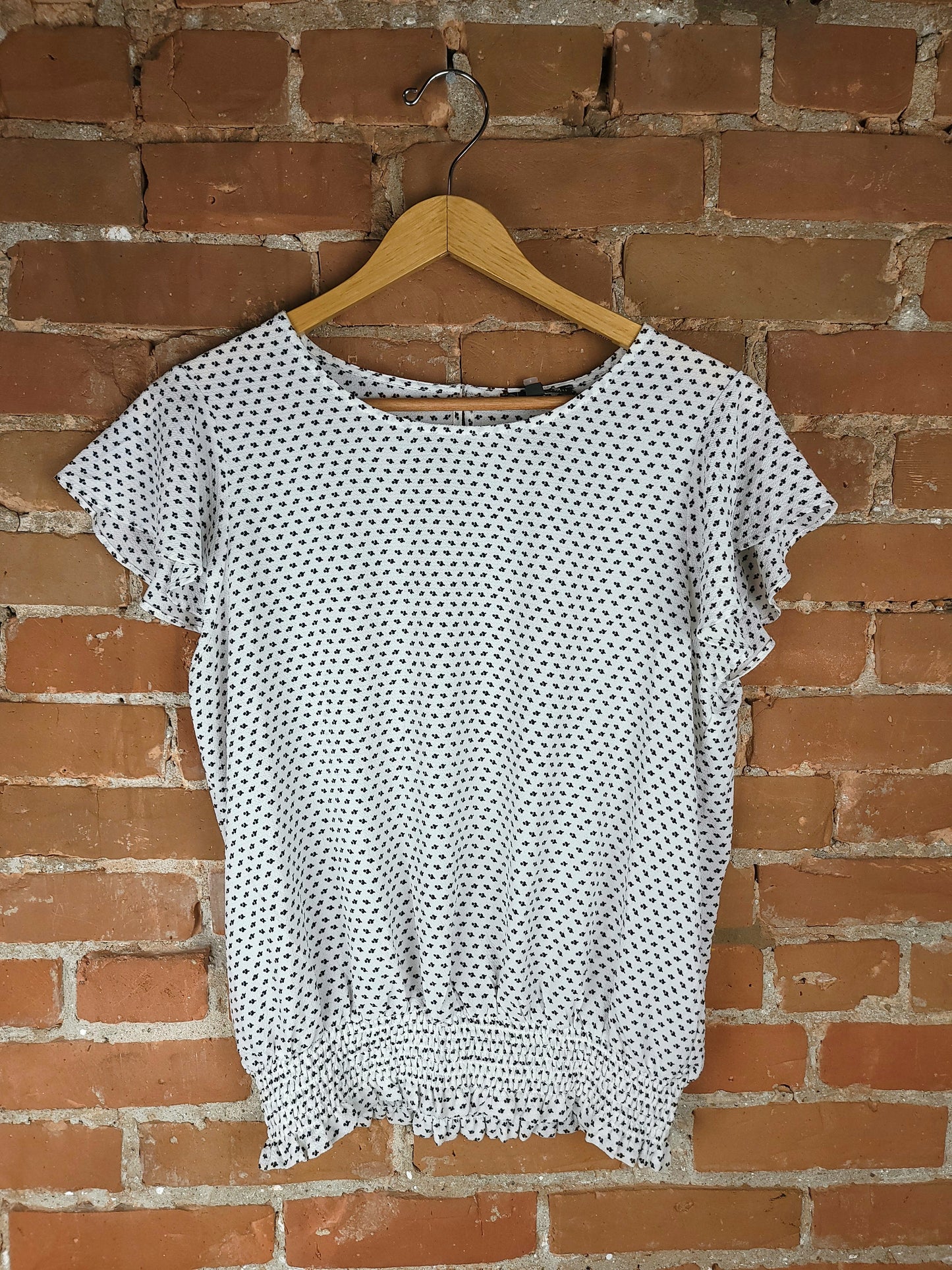 Adrganna Papell Floral Black and White Floral Polka-Dotted T-Shirt