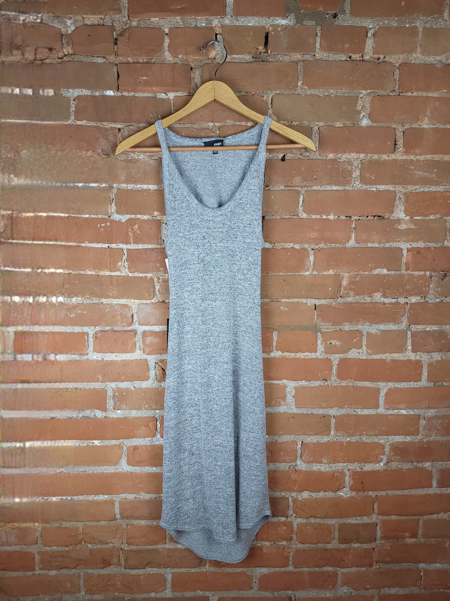 Aritzia Wilfred Free Heather Grey Dress w/ Open Back