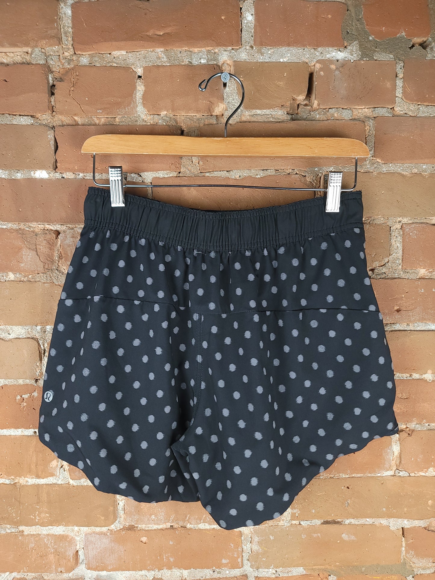Lululemon Reversible Polka Dot, Azul Blue. Athletica Short
