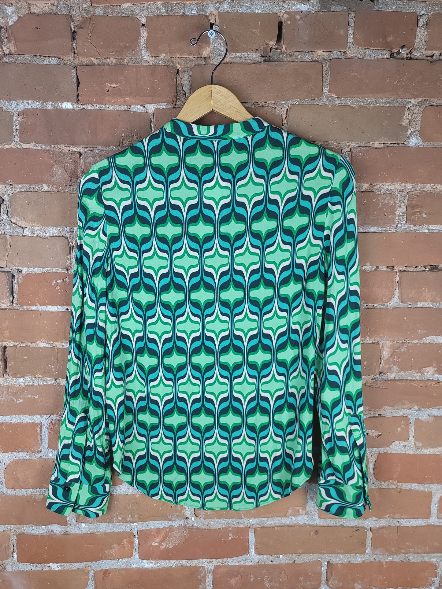 Zara Groovy Green Button-up