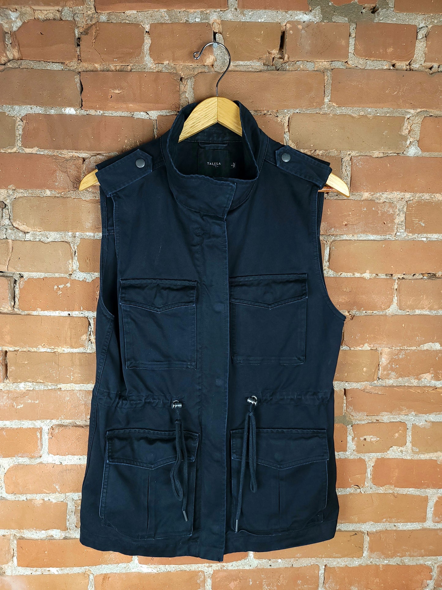 Aritzia Talula 100% Cotton Black Zip-Up Vest