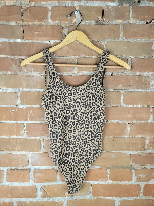 Aritzia TNA Cotton Cheetah Print Bodysuit